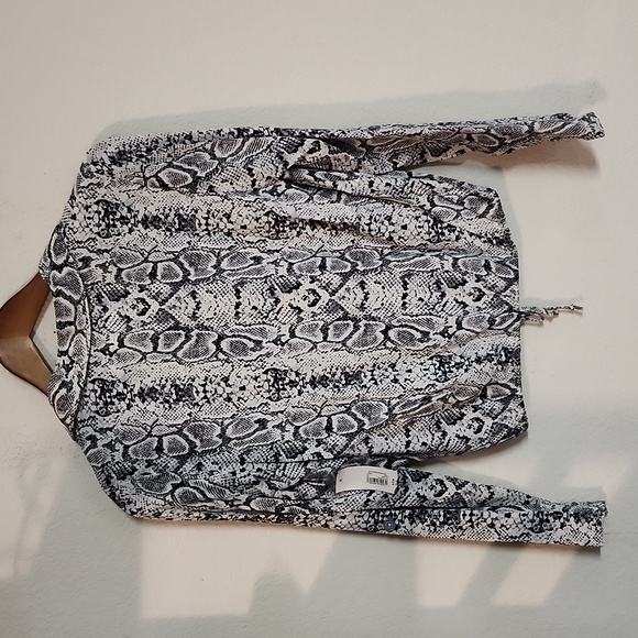 No Boundaries - Picture 3 of 3